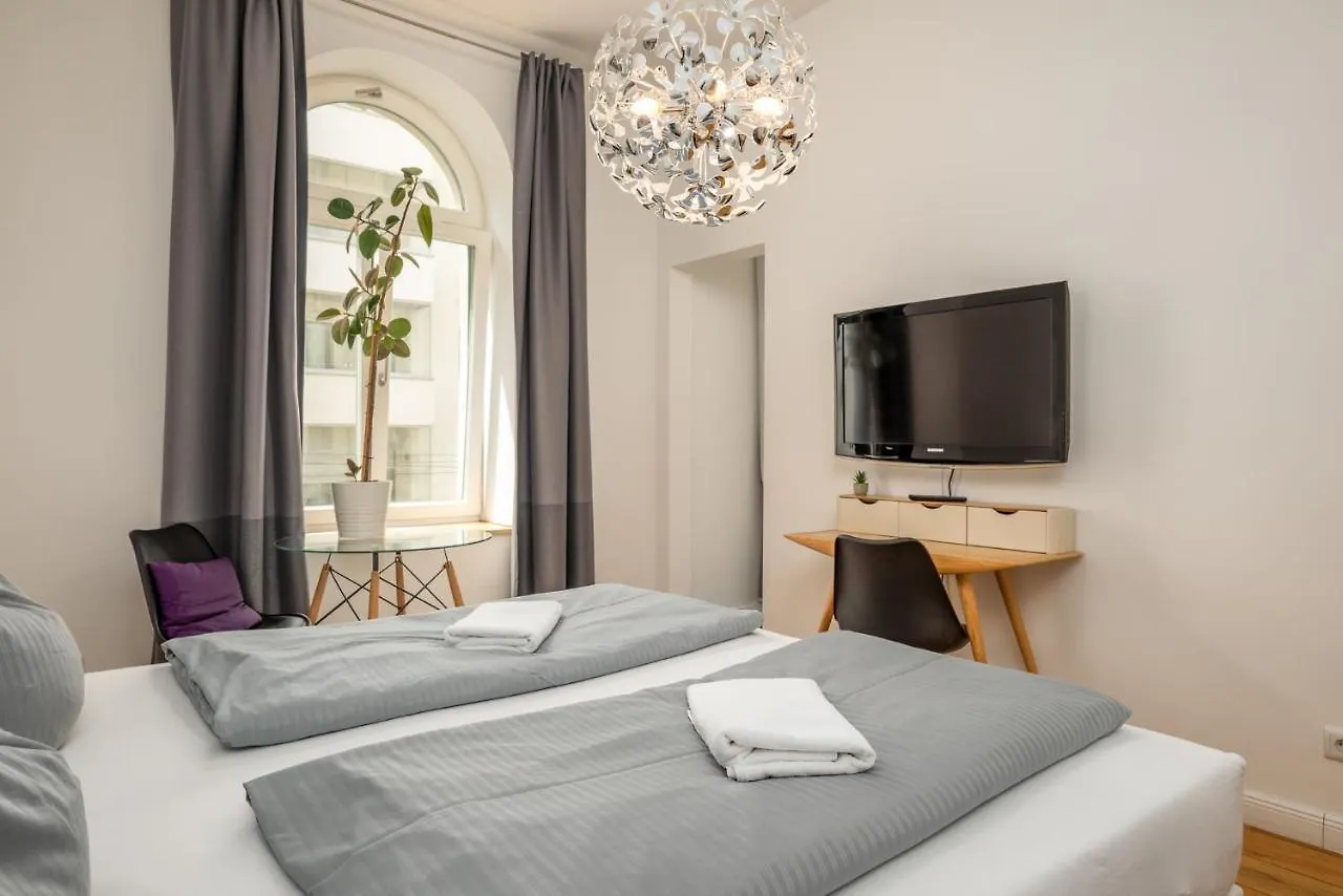 Apartments An Der Arena Lipsia